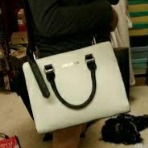 💥SOLD💥 Michael Kors Selma Bag & Waller - Picture 12 of 14